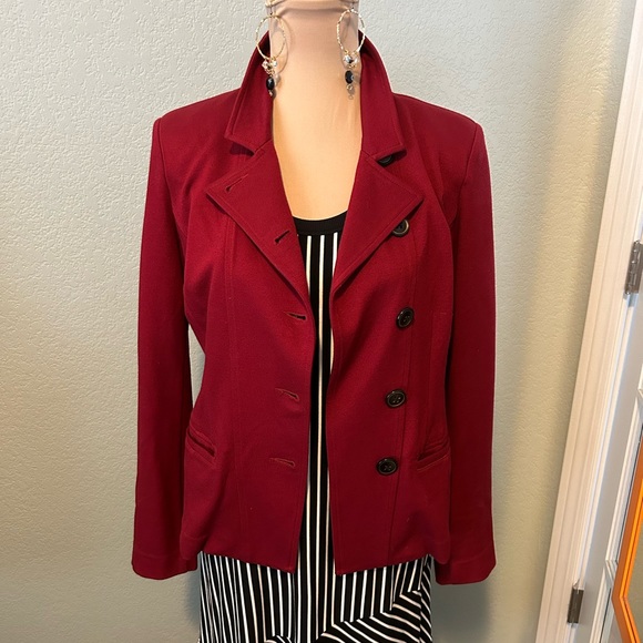 CAbi Rhubarb Red stretch Ponte Knit button up asymmetrical Ava Outing 4 - Picture 4 of 6